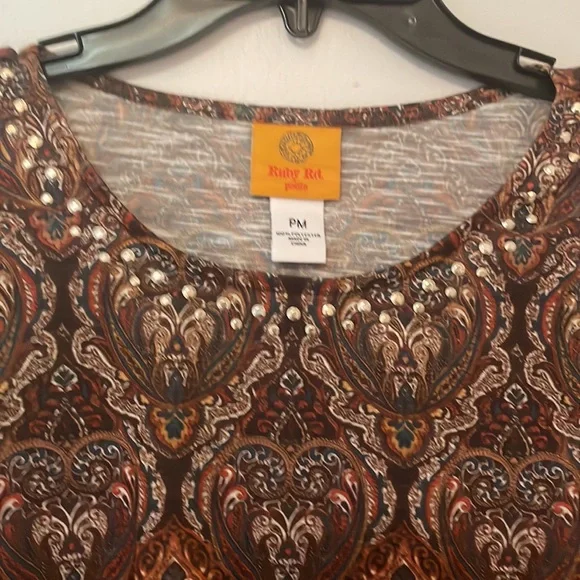 Ruby Rd top - Picture 3 of 4